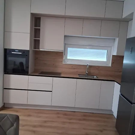 דירה Juric פוסושיה